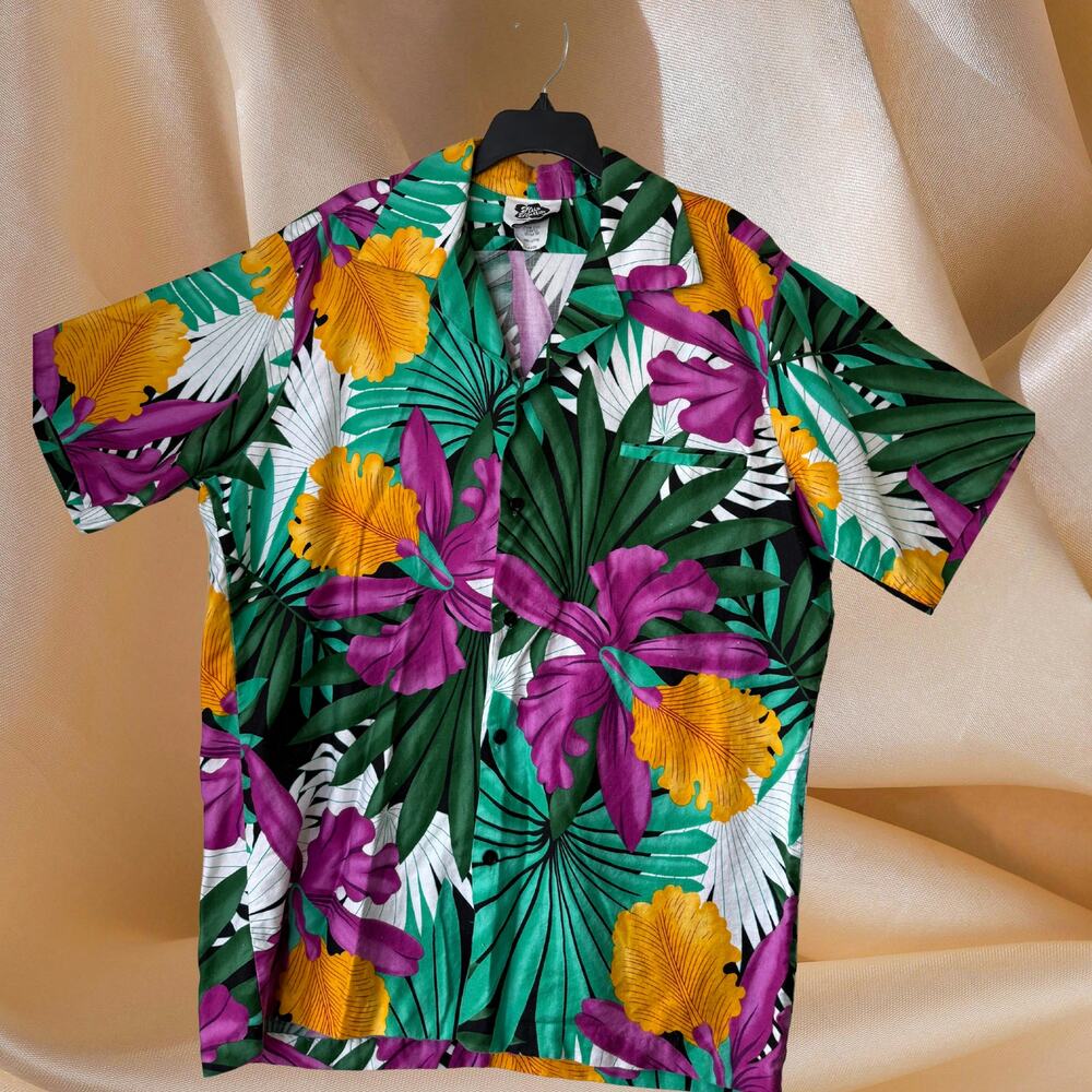 Hilo Hattie Men's Hawaiian shirt Large